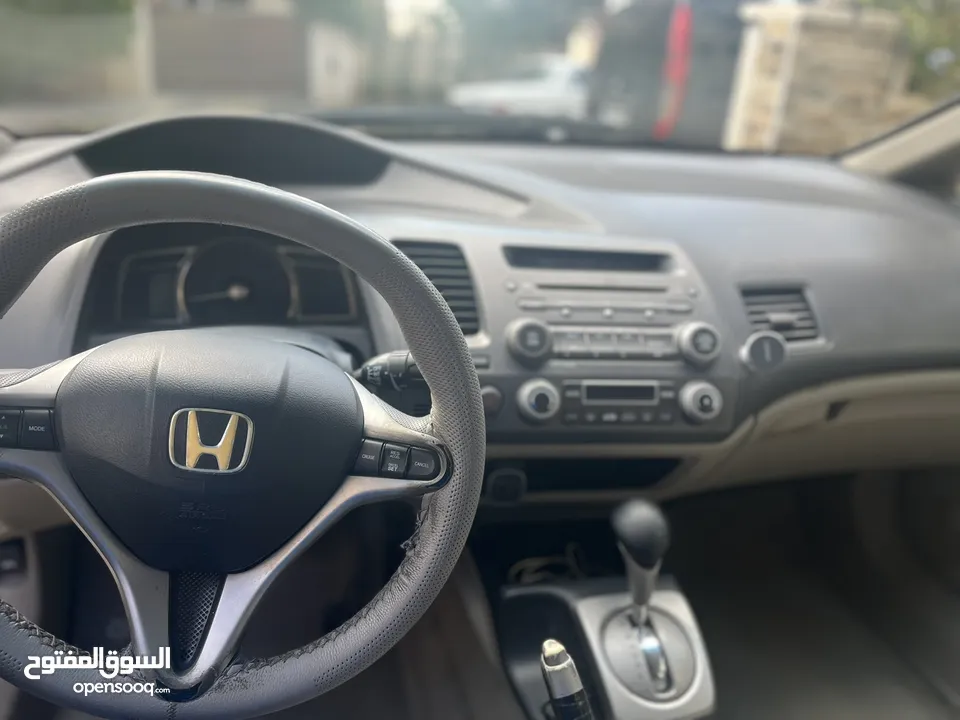 هوندا سيفيك 2010 هايبرد لون اسود  Honda civic hybrid 2010 black