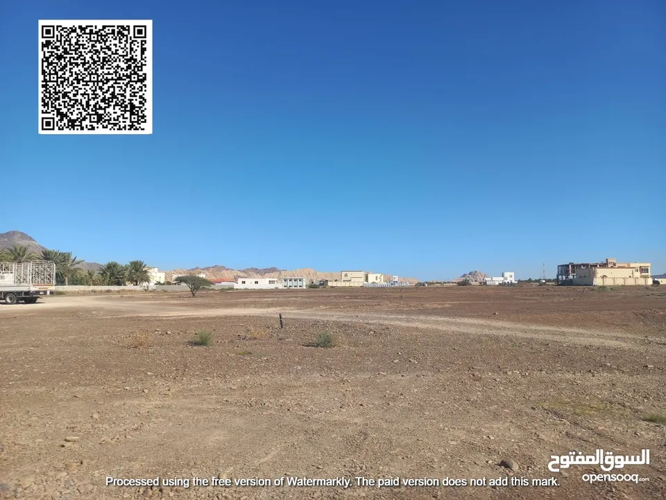 ارض للبيع بمصفوت سكنى باطلال رووعه