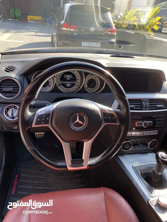 Mercedes C200 2012