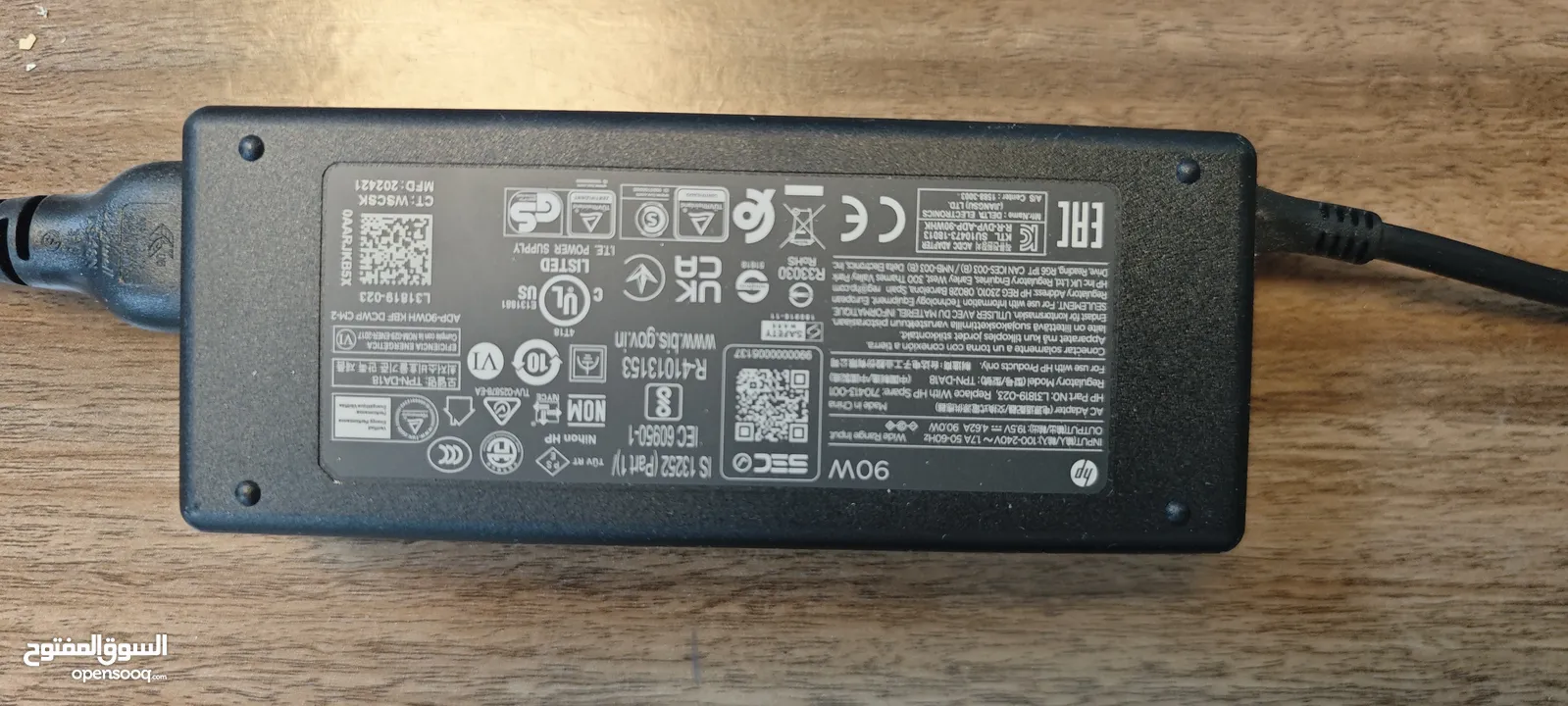 HP All-in-One 27-cr Series Desktop 27-Inch FHD Display Intel Core i7-1355U 32GB RAM 1TB NVMe