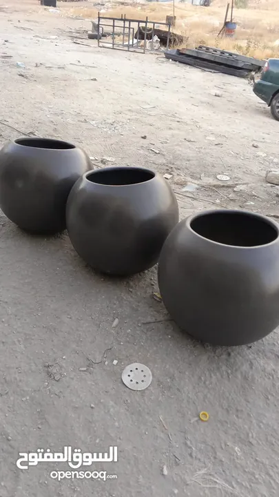 قواوير فايبر جلاس بشكل عصري أنيق #قواوير فايبر جلاس  #نباتات زينة ومثمر داخلي وخارجي  #إشراف مهندسين