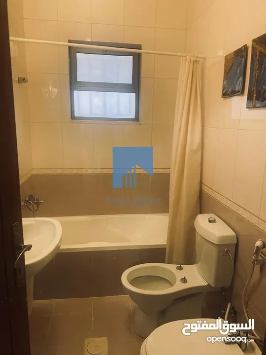شقة مميزة للبيع في أم السماق الجنوبي - قرب جمعية خليل الرحمن 160م مع ترسات 90م
