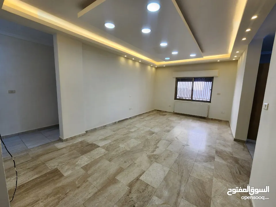 شقة فارغة للإيجار في منطقة خلدا- REF: 14656