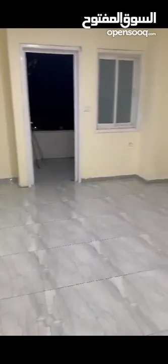 شقة تشطيب ديلوكس للبيع بسعر مغري جداً
