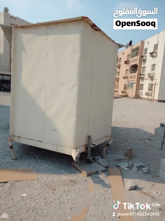 لبيع كبينه كبيره