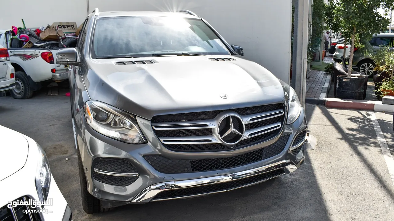 Mercedes GLE 350 in excellent condition with warranty