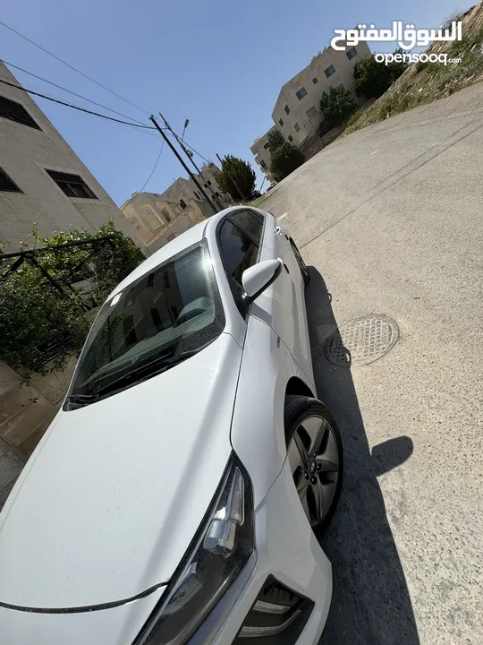 هيونداي ايونيك هايبرد 20 فحص كامل فل ما عدا الفتحة جمرك جديد للبيع او للبدل ع هوندا انسايت