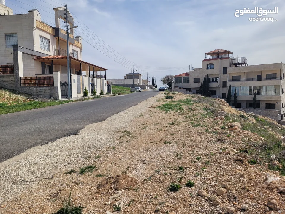 أرض مرتفعة ذات إطلالة خلابة في أجمل مناطق شفا بدران
