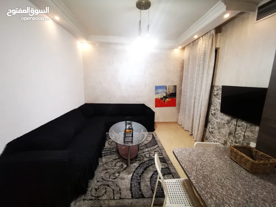 شقة فااخرة جداً  للايجار في عبدون (يومي/اسبوعي) 2 نوم مع بلككونه