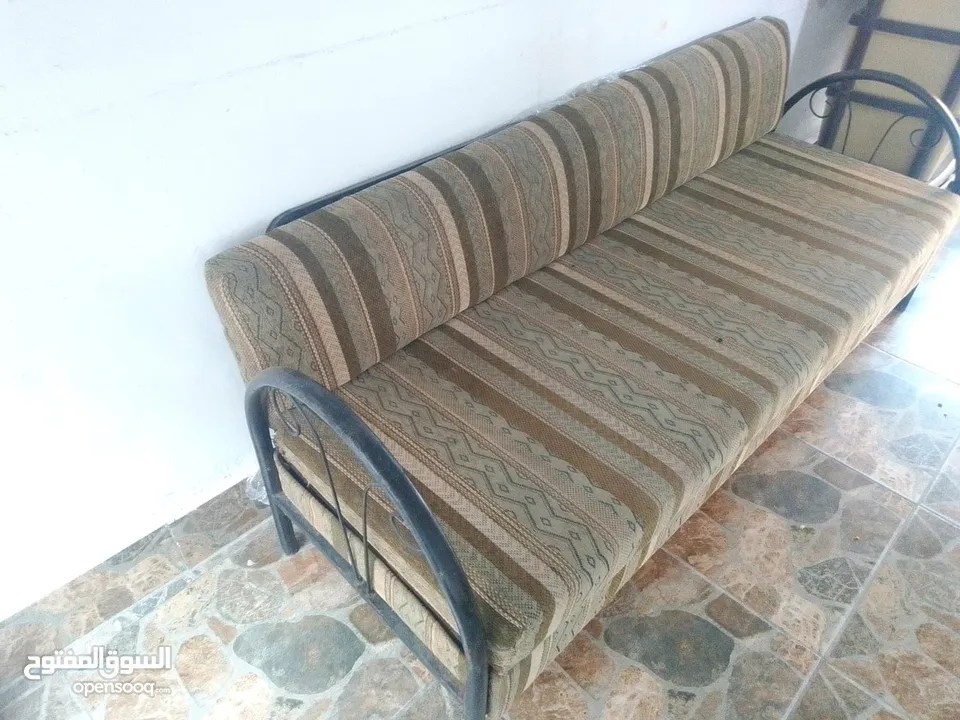 سجلونة حديد في الزرقاء الجديدة