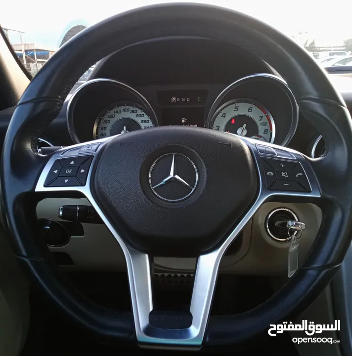 Mercedes-Benz SLK 200 V4 1.8L Model 2015