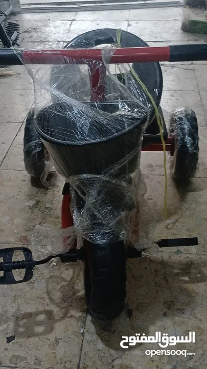 لبيع بسكلت أطفال مستعمل حالة جيدة جداً، مناسبة للأطفال الصغار، سهلة الاستخدام ومريحة.لونه احمر مميز
