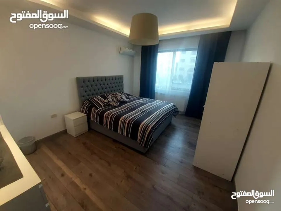 مستعجل - شقة مميزة للبيع 160 متر مع روف 55 متر حي الكرسي عمر البناء 10 سنوات