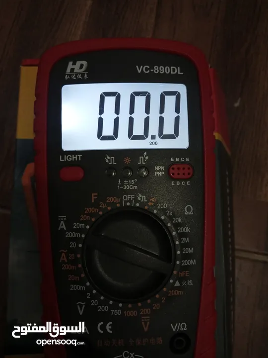 ساعة فحص و قياس احترافية. digital multimeter