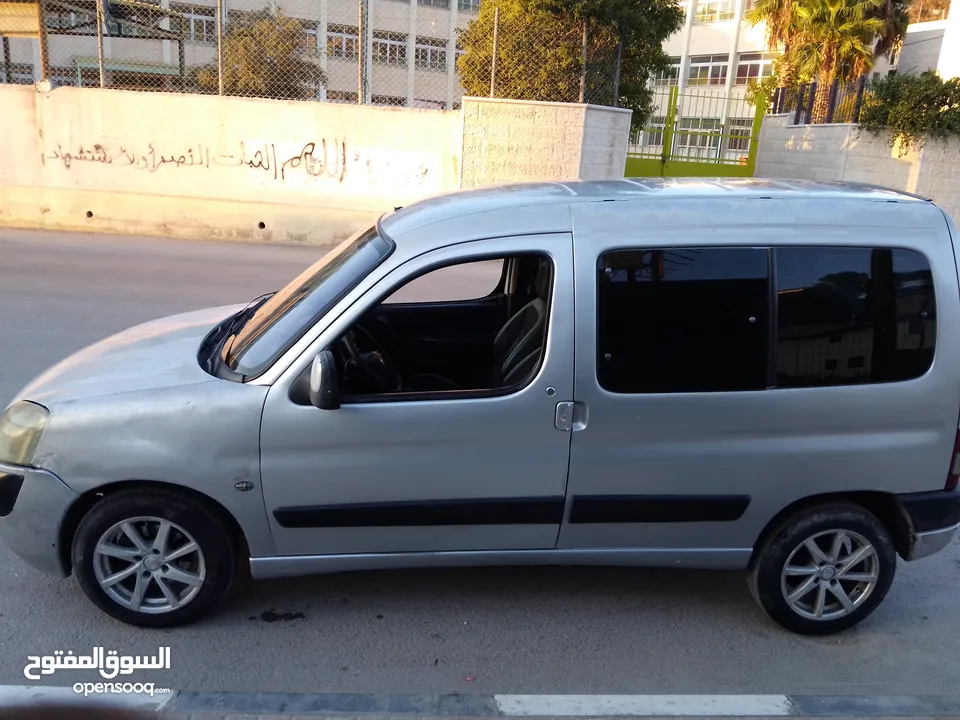 بيجو بارتنر 2008