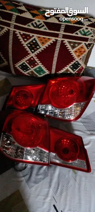 فوانيس خلفية للبيع لسيارة شيفورليه كروز 2015