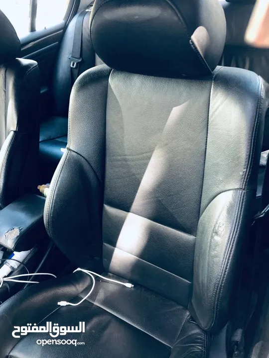 بي ام دبليو BMW موديل 2000  e46