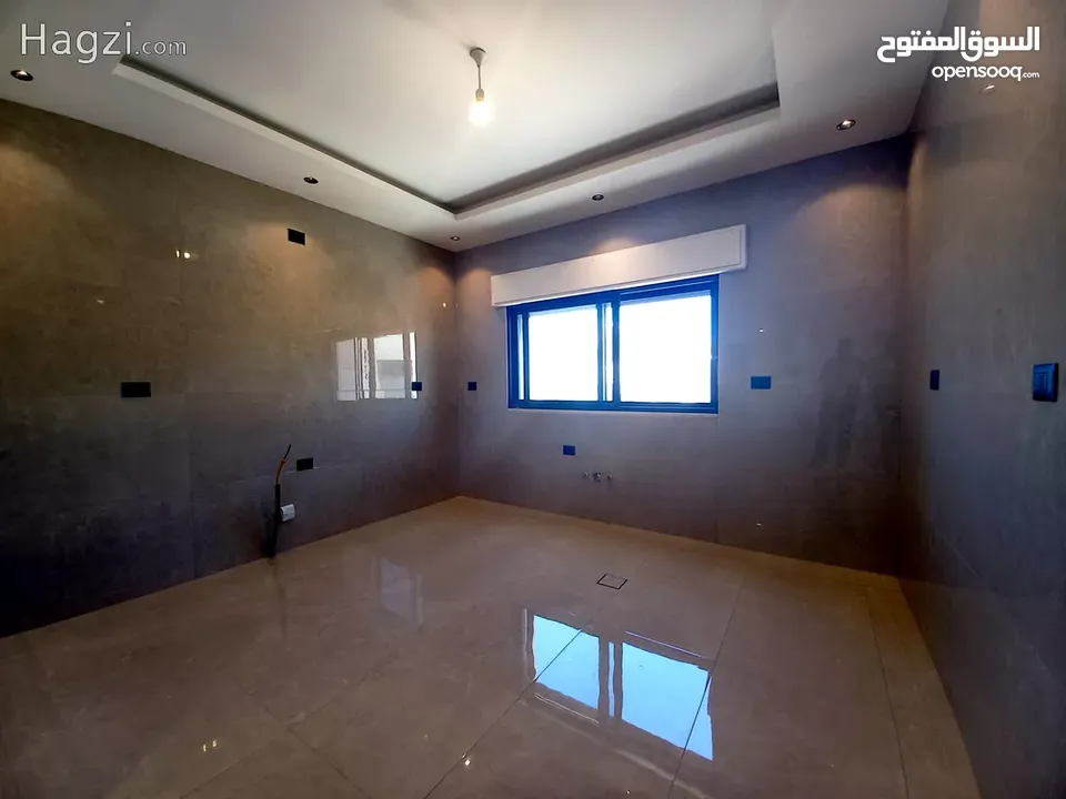 شقة للبيع في منطقة الصويفية  ( Property ID : 33760 )