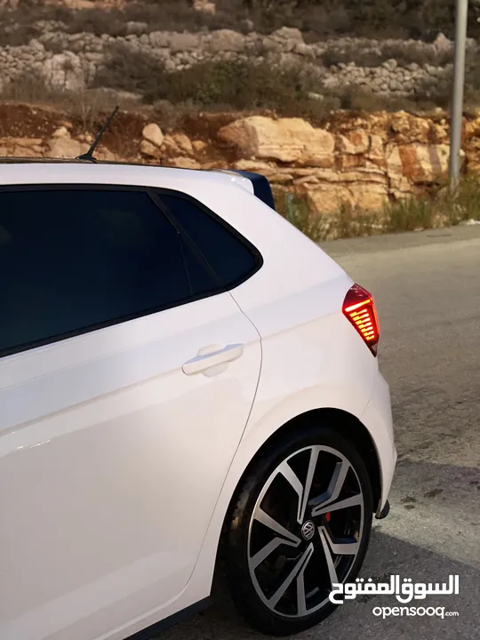 المعني كاش ببنزل شوي فلسعر Polo GTI 2000CC 200HP