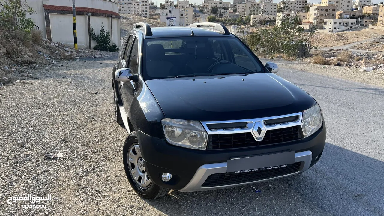 رينو داستر 2015 بحالة ممتازة renault duster