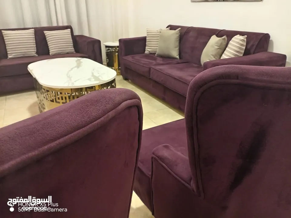 طقم كنب مستورد نخب أول 7 مقاعد (ثلاثي + ثنائي + 2 مفرد) خشب سويد فل + إسفنج دانلوب طبي