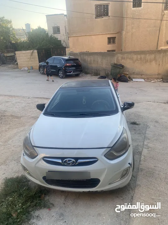 هونداي اكسنت 2012