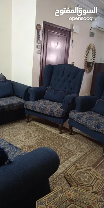 طقم كنب تفصيل خشب ممتاز 7 مقاعد