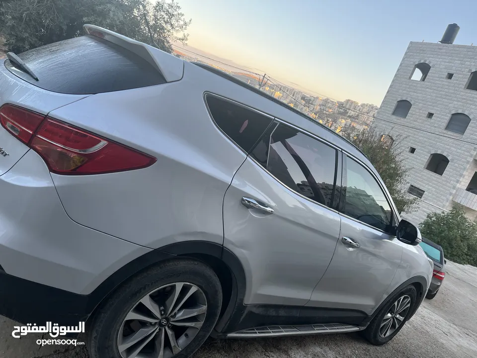 هونداي سانتافيه