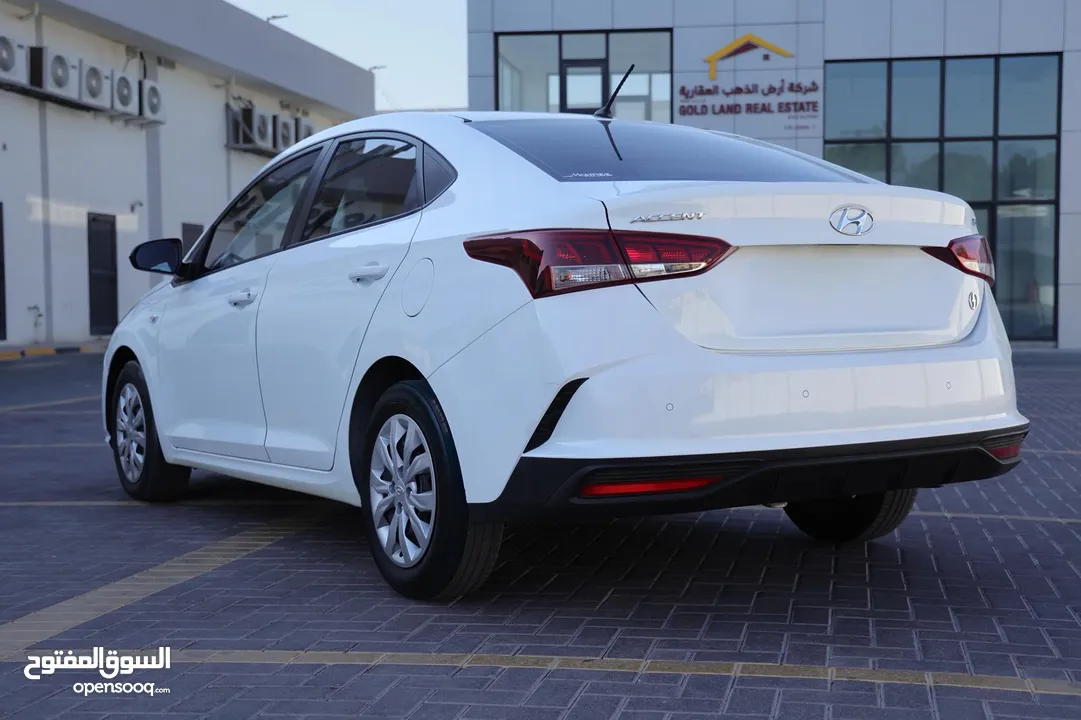 البيع HYUNDAI ACCENT MODEL 2021 السياره ماشية 73 كليو فقط السعر 3900 السياره بحالة الوكالة لتوا
