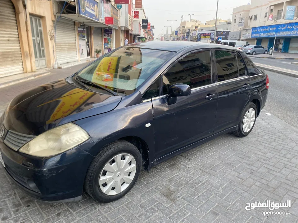 Nissan tiida