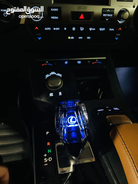 Lexus ES300H model 2013