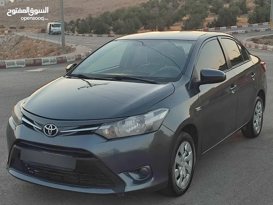تويوتا يارس 2016 بحاله ممتازه جدا ماتور 1600 جير اوتوماتيك بسعر مغري جدا
