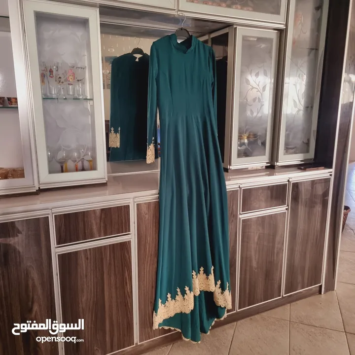 فستان كاجوال وفساتين مناسبات