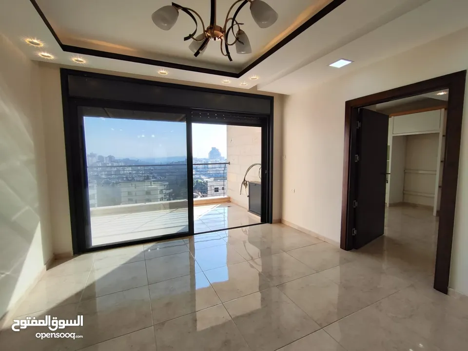 فرصة سكنية لا تعوض – شقة جديدة سوبر ديلوكس للبيع في رام الله التحتا
