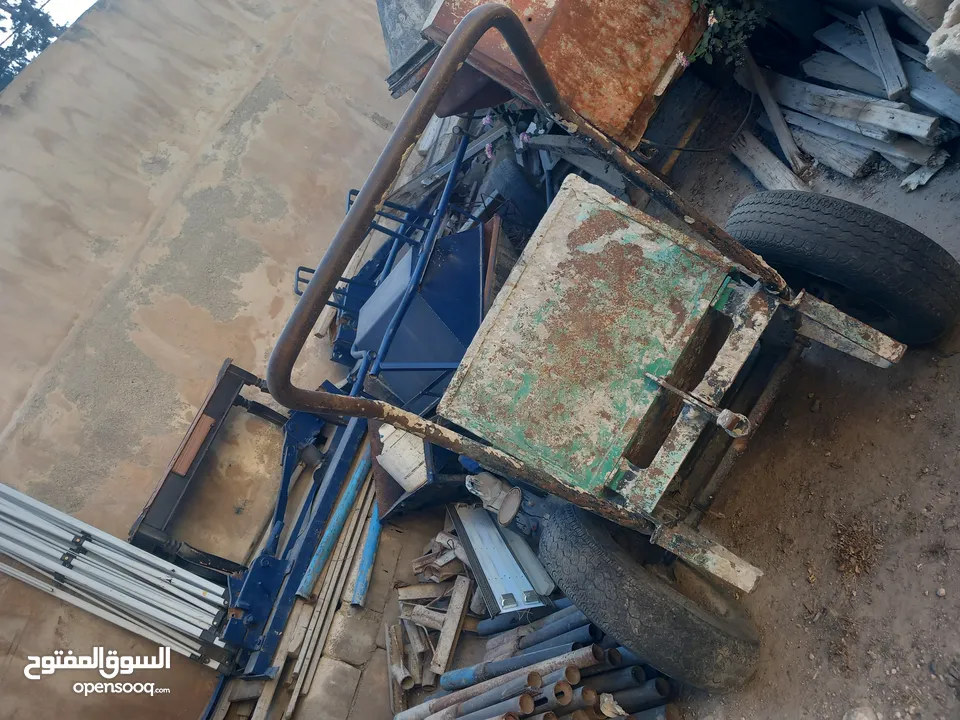 معدات بناء