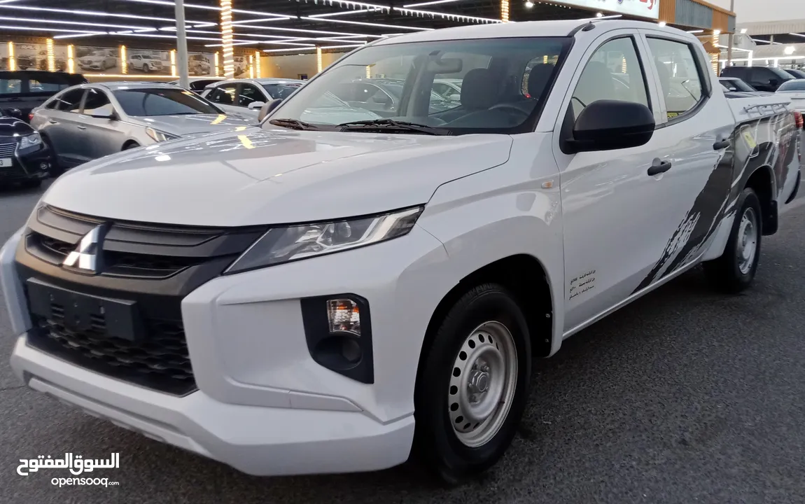 Mitsubishi L200 V4 2.4L Pickup 4X2 Model 2019