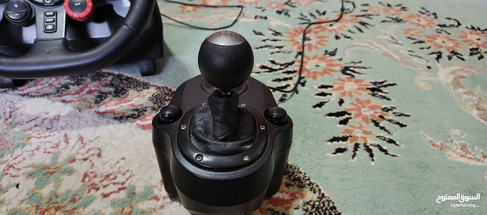 Logitech G29 Steering wheel with shifter