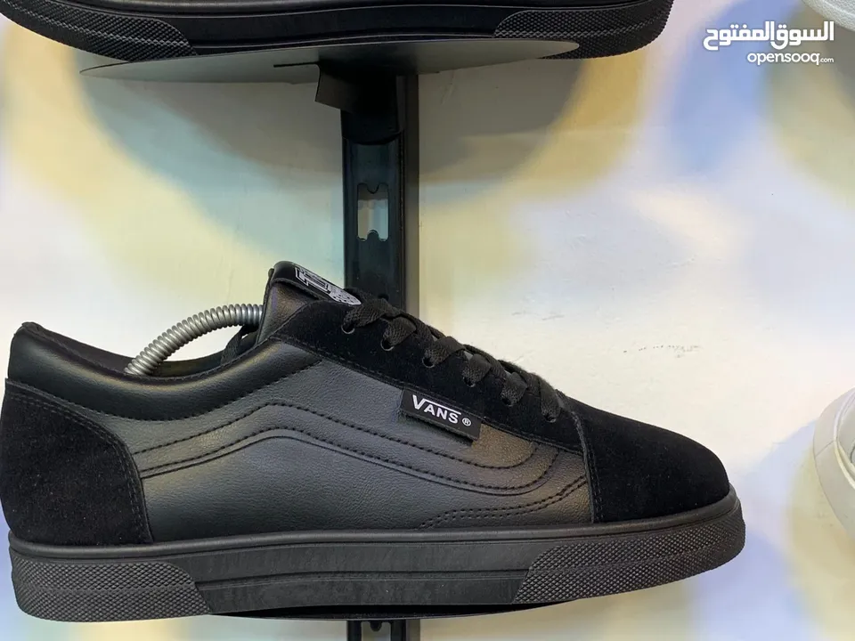 مجموعة متميزة من الأحذية والبراندات الجديدة  Adidas NiKE PUMA Skechers