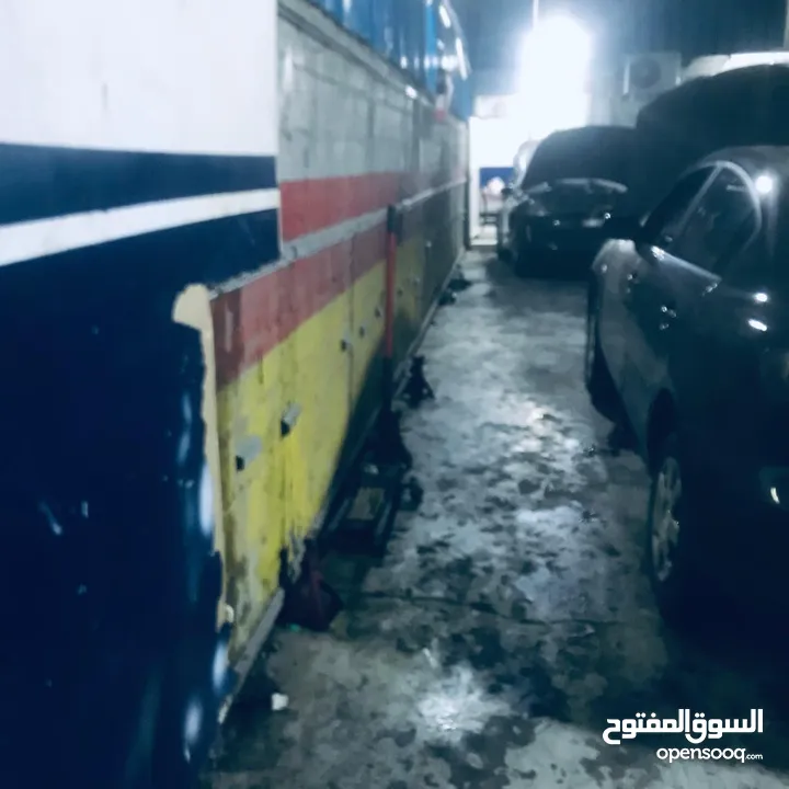 كراج للبيع ( خلو )  في مصفح 4 ، قابل للتفاوض بالمعقول