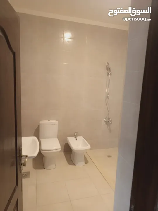 Elegant 3 Bed, 3 Bath Furnished Apartment in Abdoun  شقة فاخرة 3 غرف 3 حمامات، للبيع في عبدون