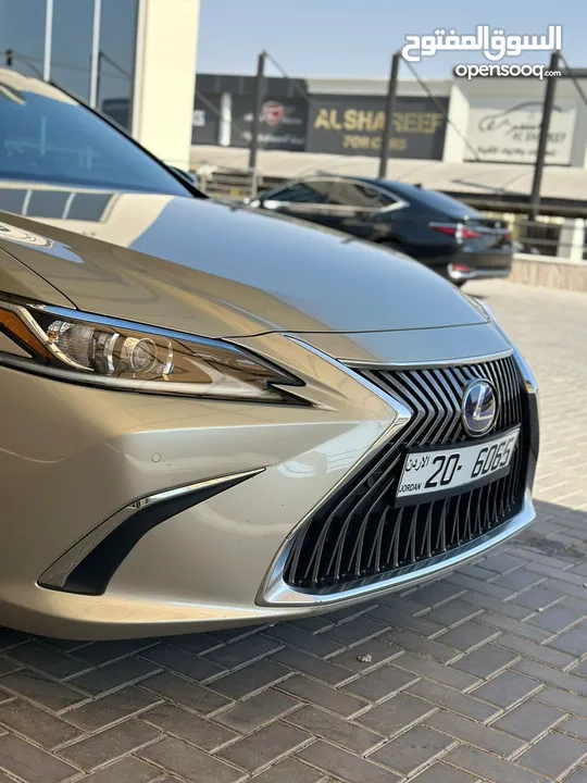 لكزس 2021...ES300 فل كامل فحص7 جيد (كاش $  او. اقساط