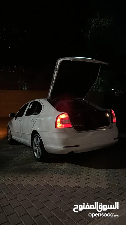 سكودا اوكتافيا رمش