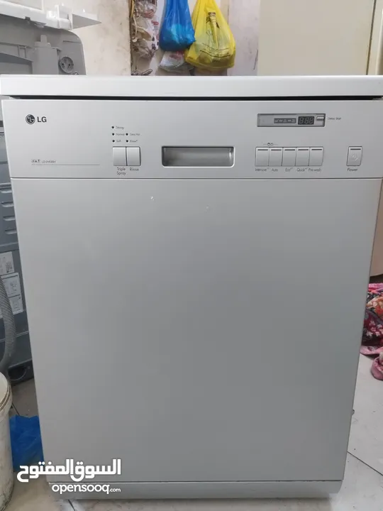 LG Dishwasher – Clean & Efficient – Great Condition