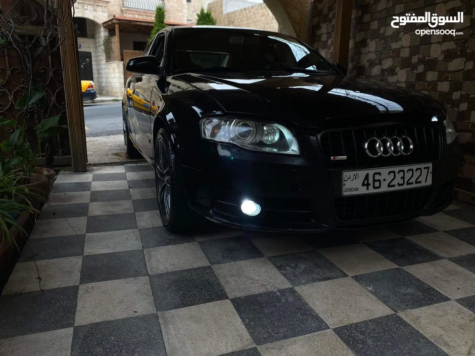 Audi A4 اودي