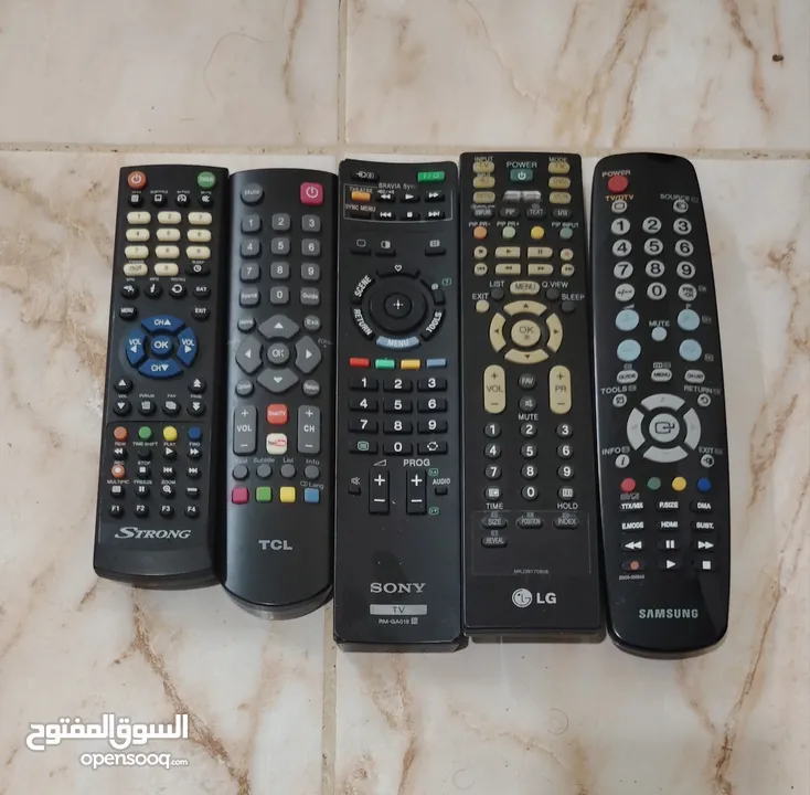 ريموتات متنوعة أصلي لشاشات والمسجلات صوتيات وموجود غطي سماعات كينود بيضوي كينود بيونير سوني JVC
