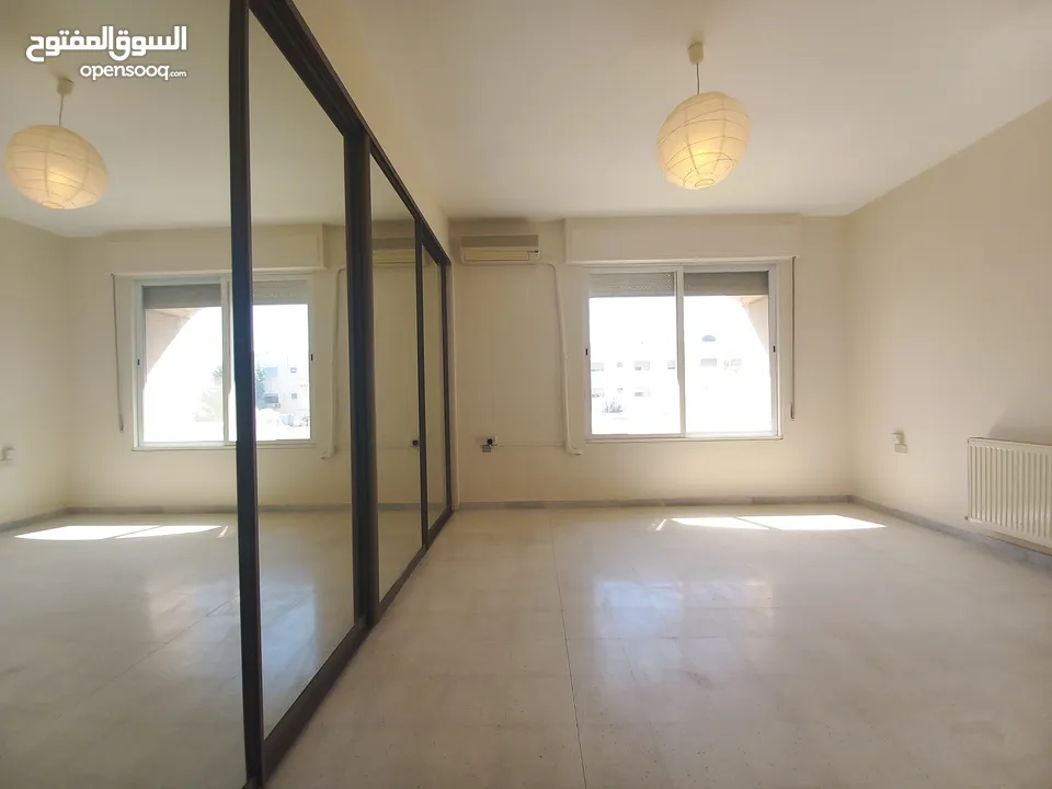 Unfurnished Apartment For Rent In Deir Ghbar  ( Property 34720 )-174813150