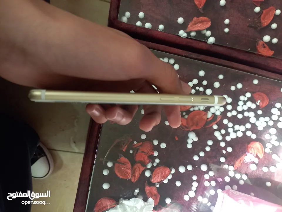 ايفون 6s للبيع