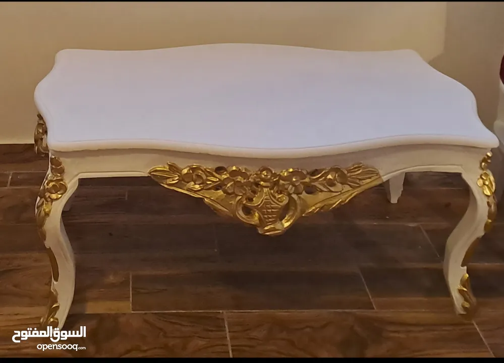 طاولة وسط حفر خشب زان تفصيل