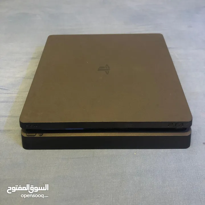 PS4 slim, Good condition, 1 game disc (Need for speed), 55 kd negotiable.