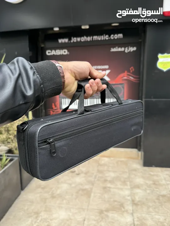 فلوت Flute براند SUZKI  جديد بالكرتونه